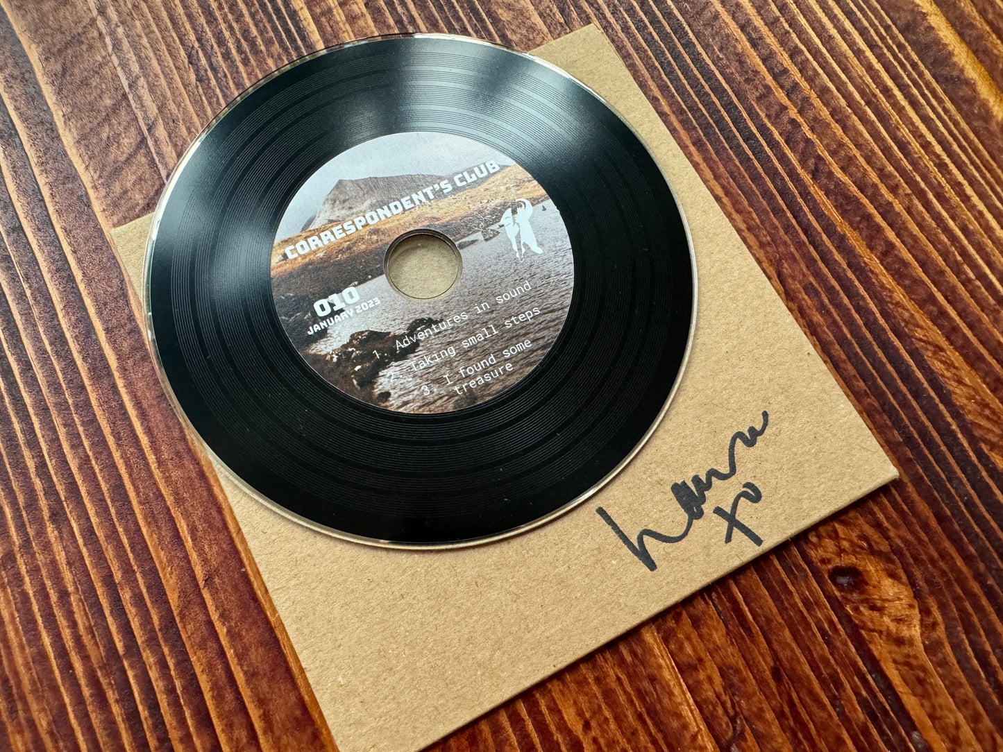 Correspondent's Club #10 - January 2023 - CD + Zine