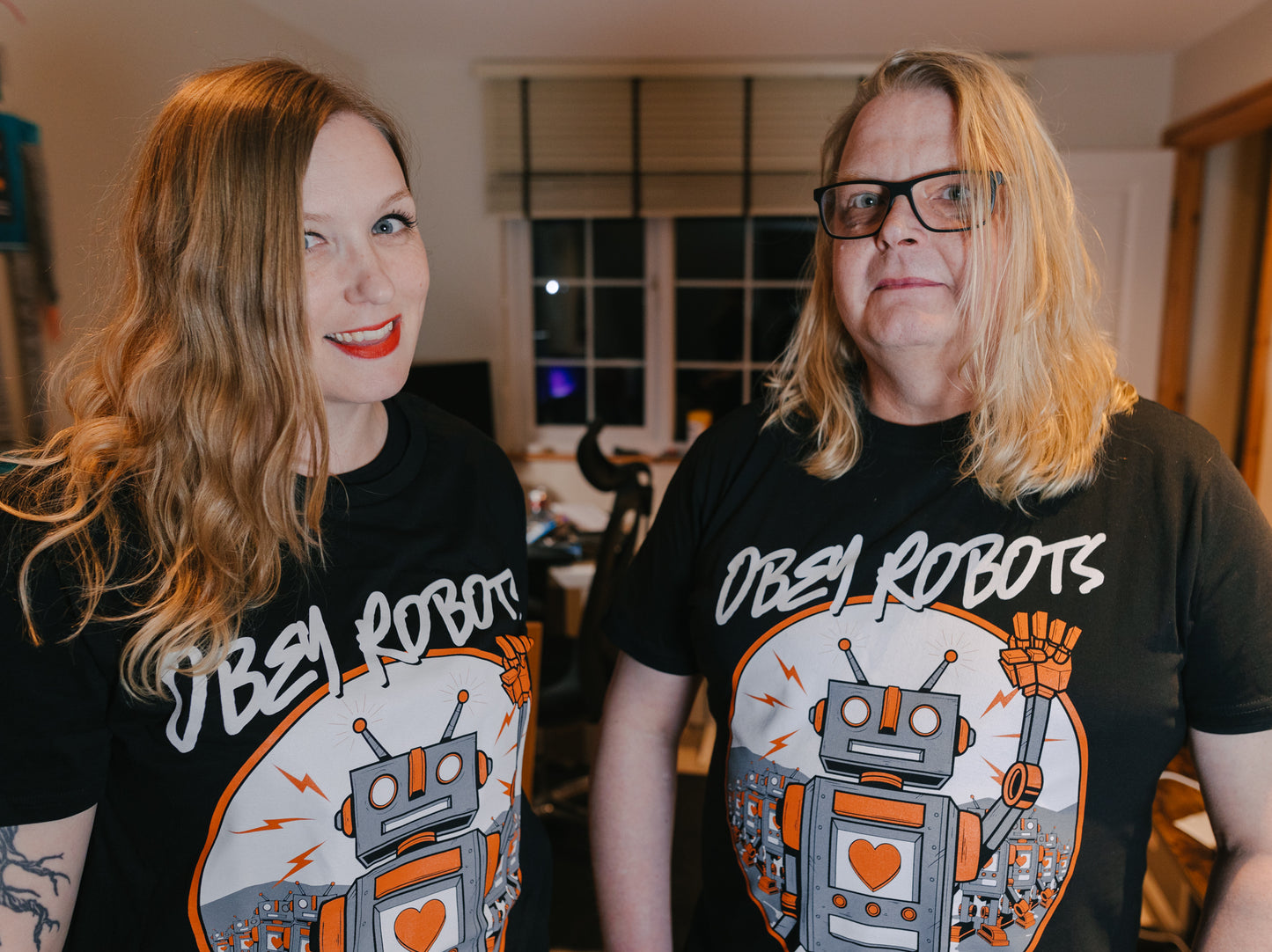 OIAT - Unisex Robot T-Shirt